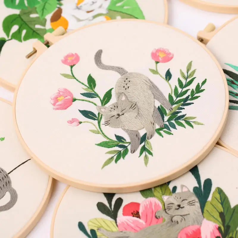 DIY Embroidery Kit Cat Plant Printed Pattern for Beginner Cross Stitch Set Needlework Hoop Handmade Sewing Art Craft Kit