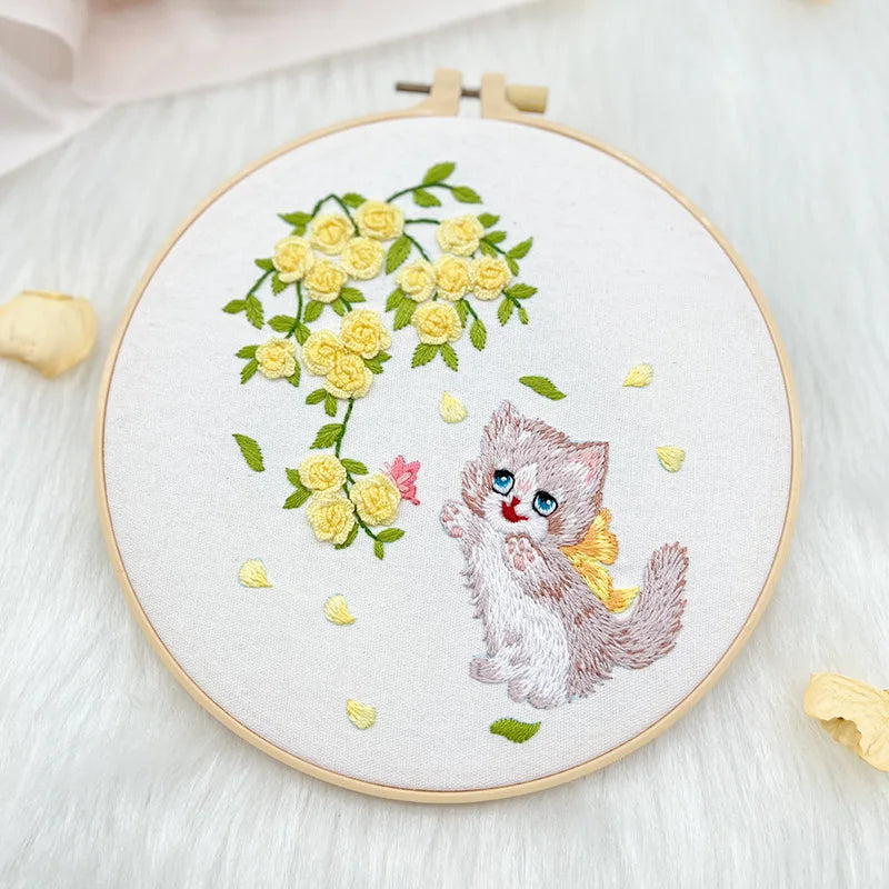 Deer Cat Pattern Embroidery Starter Kit for Beginners Stamped Cross Stitch Kits with Cute Animals and Plants Patterns